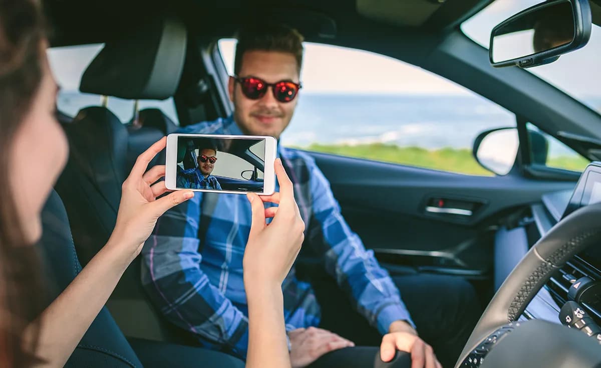 Real life with mymoto manincar img